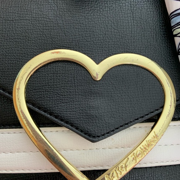 Betsy Johnson handbag - Picture 5 of 5